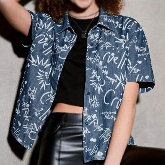 Disney Parks Her Universe villain Cruella De Vil Graffiti Shirt Top size Large - Picture 2 of 5